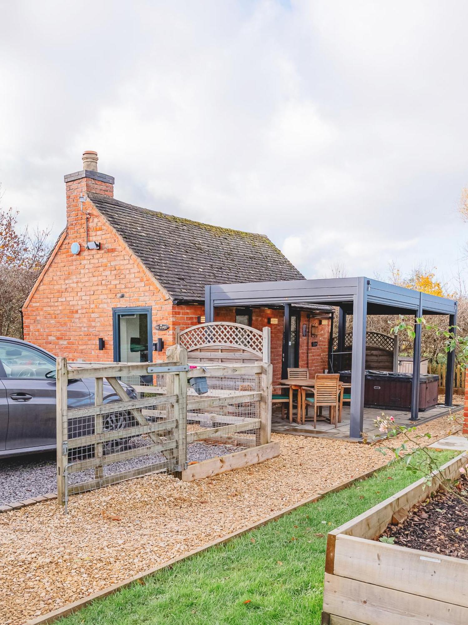 Cottage With Hot Tub - Near Cheltenham And Tewkesbury Eksteriør billede